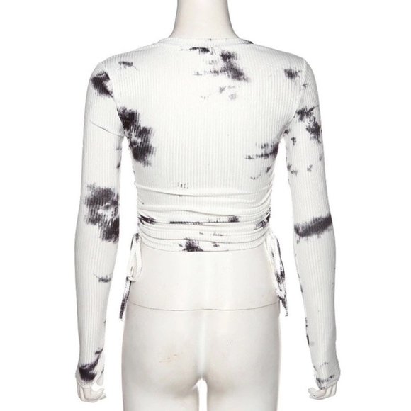 ❌SOLD OUT❌ COOL BABE TIE DYE DRAWSTRING CROP TOP - Picture 5 of 6